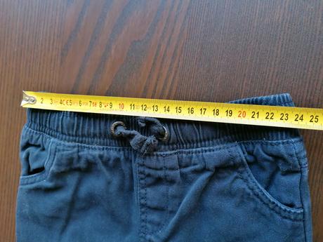 Športové nohavice, 104