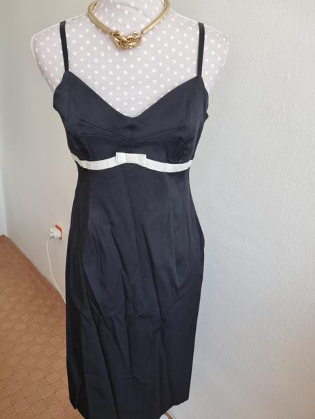 Cierne korzetky oasis 38, 38