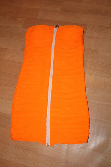 Neonové letné šaty, s