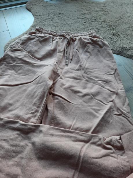 Ruzove teplaky, pepco,164