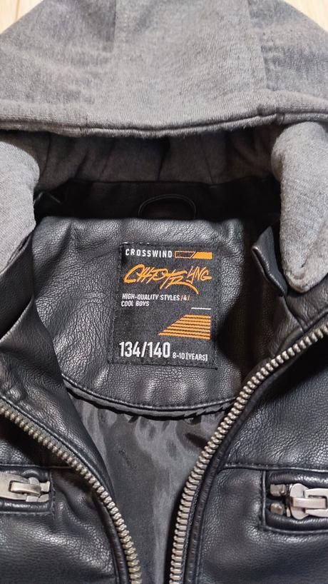 Kožená bunda, takko,134