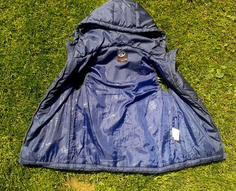 Vesta sam, s.a.m.,140