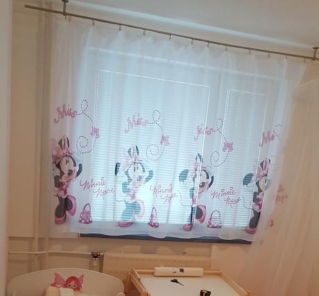 Závesy a záclona minnie, 