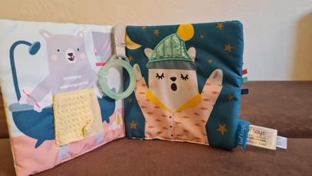 Textilná knižka macko v ročných obdobiach interakt,