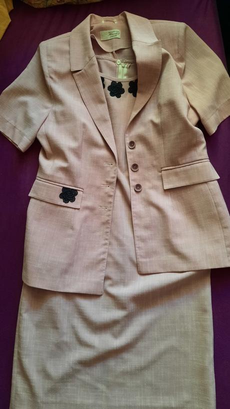 Elegantný set -šaty a sako za poštovné, m