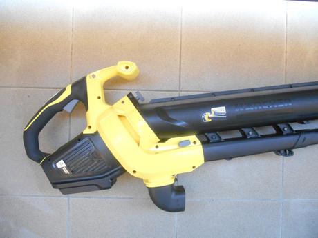 Fukár a vysávač lístia blv-200 battery, 