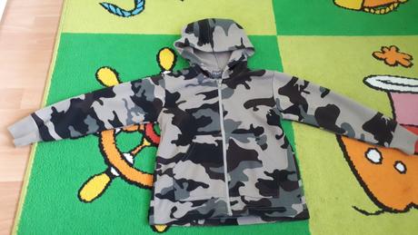 Maskacova mikina, 122