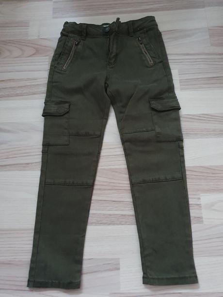 Dievcenske nohavice, zara,116