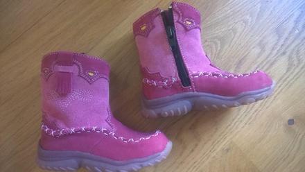 Krasne kozene cizmicky, 21