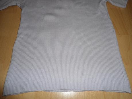 Bledofialove tricko / svetrik, 38