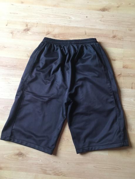 Šortky športové, umbro,140