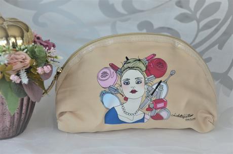 Kozmetická taštička,