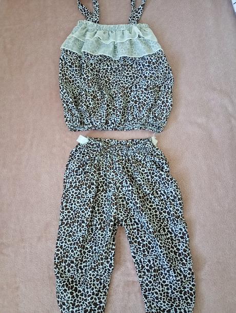 Predám letny overal, 104