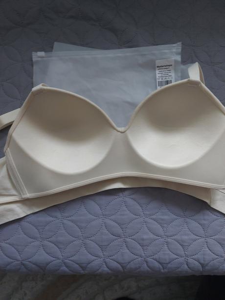 Podprsenka bez kostíc, s