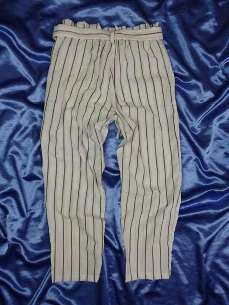 Kvalitné letné nohavice, s