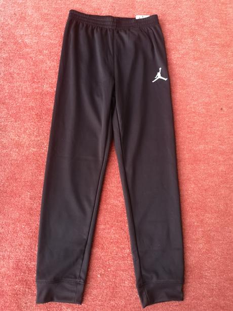 Jordan tepláky veľkosť 13-15 rokov, air jordan,158 / 164 / 170