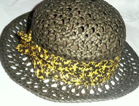 Klobúčik pre slečny, next,104