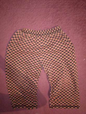 Teplaky, 86