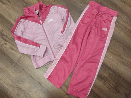 Tepláková súprava, 116