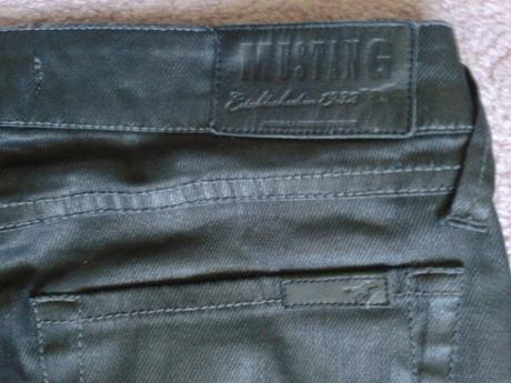 Lesklé rifle mustang 28/32, 28