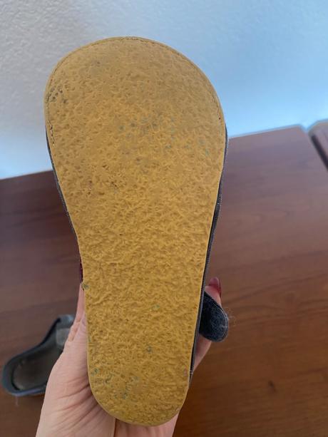 Detské slovenské papuče, 26