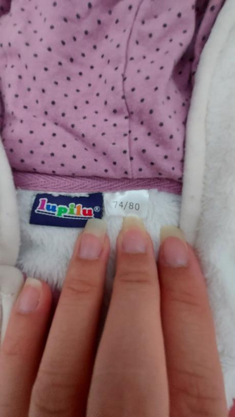 Chlpata mikina s usami, lupilu,74