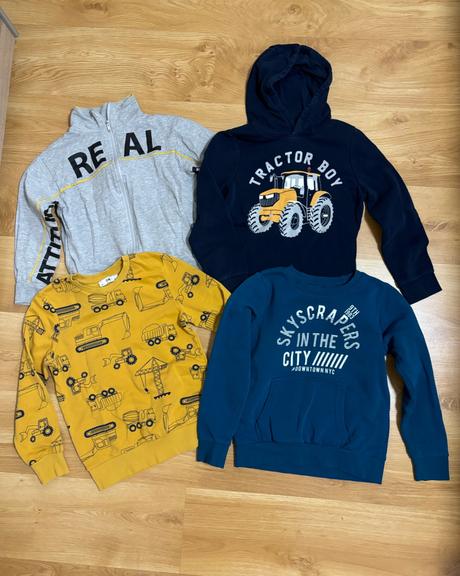 Mikiny 4 ks, c&a,140