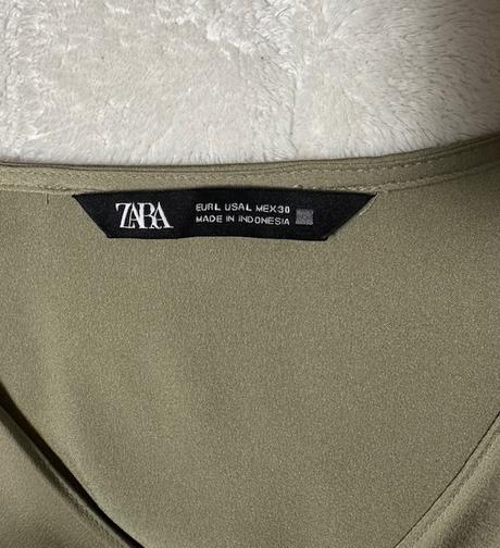 Khaki blúzka s viazaním zn. zara, zara,l / m