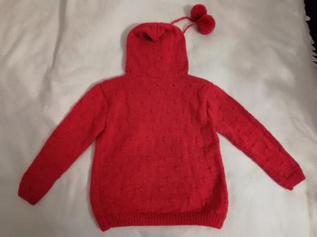 Štrikovaný svetrík s kapuckou na 6 rokov, 128