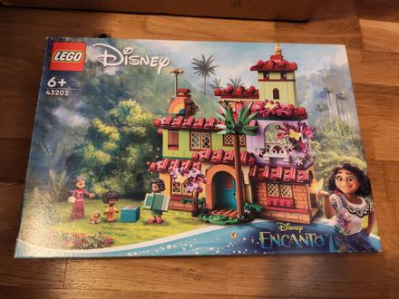 Lego disney princess encanto dom,
