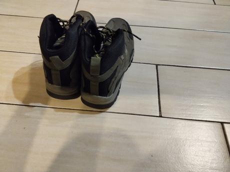 Turistické topánky., 37