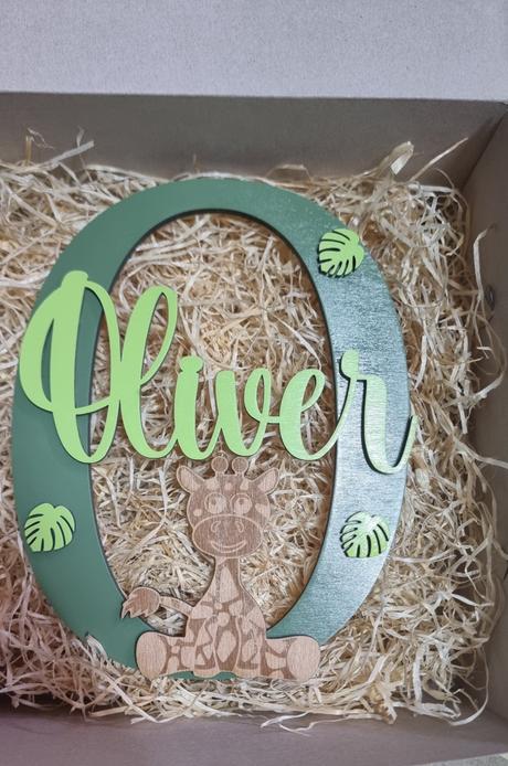 Drevene pismenka s manami, 