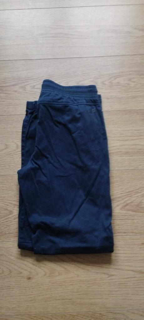 4f nohavice cargo, 152