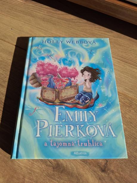 Emily pierková a tajomná truhlica, 