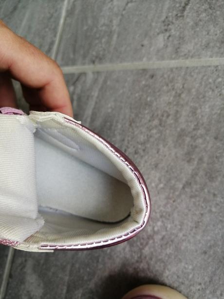 Tenisky hellokitty v22, vd 13 cm max, 22