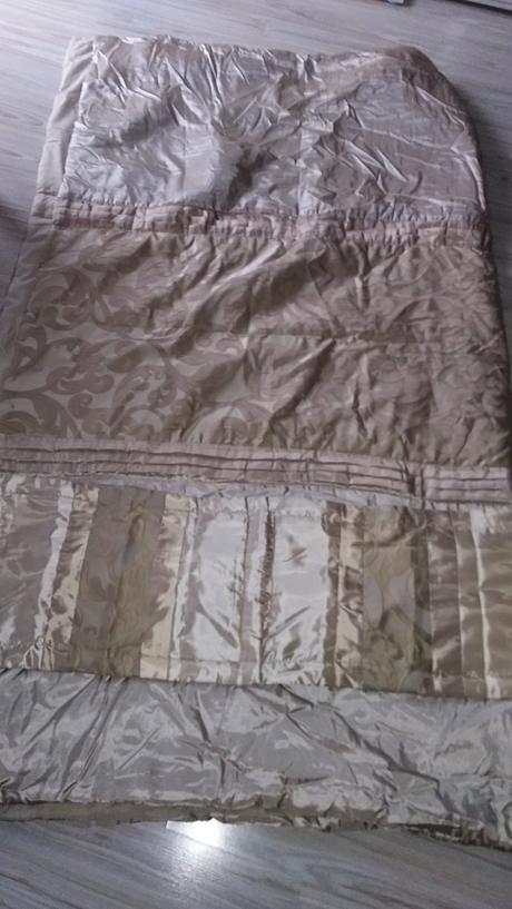 Prikrývka na posteľ, 