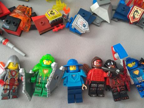 Lego nexus knight(8 sad), 