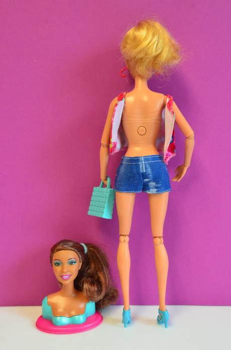 Barbie bábika, 