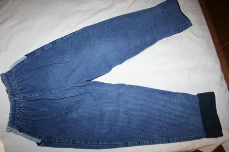 Chlapčenské tmavomodré menčestráky, 122