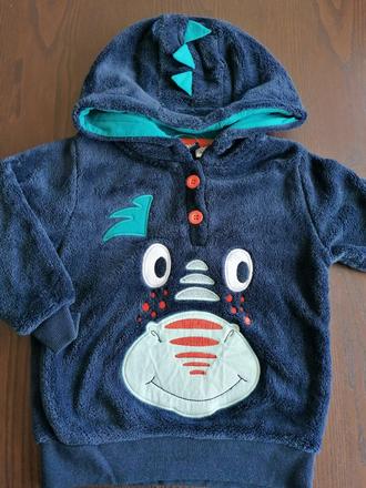 Príjemná mikinka, 86