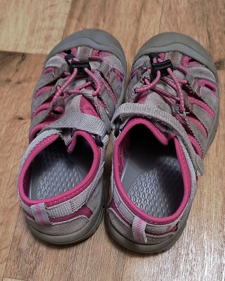 Športové sandále, protetika,32