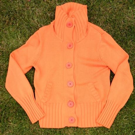 Pekný oranžový sveter, m