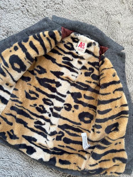 American outfitters, 104