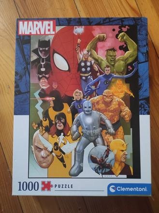 Marvel 1000ks puzzle - 5eur,