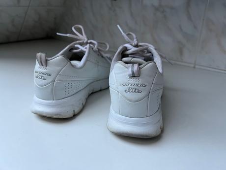 Tenisky, skechers,37