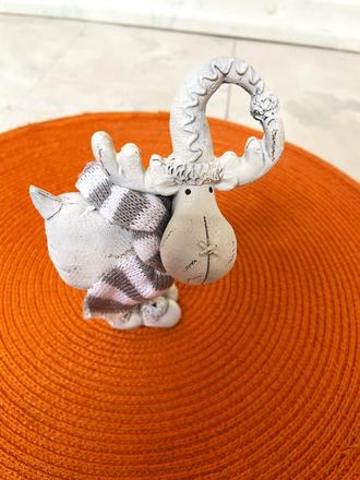 Dekorácia - vianočný sobík, 