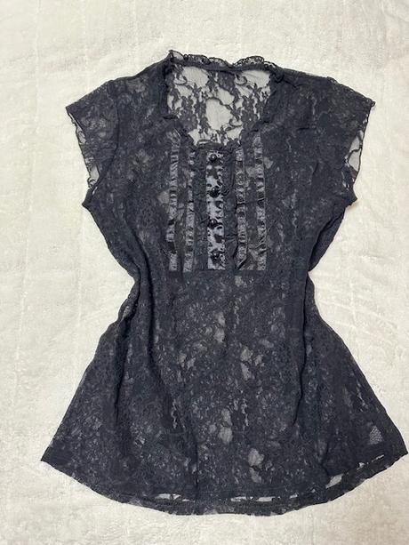 Čierny elastický čipkovaný top, m