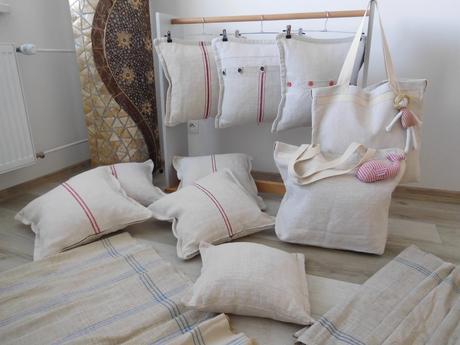 Vankúše +tašky+plátno tkané výrobky-nové.,