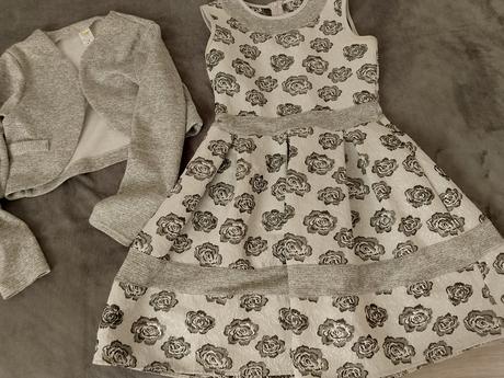 Dievčenské šaty, 158