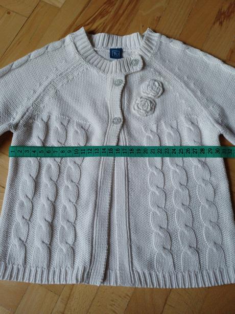 Svetrík, veľ. 2-3 roky, tu,92